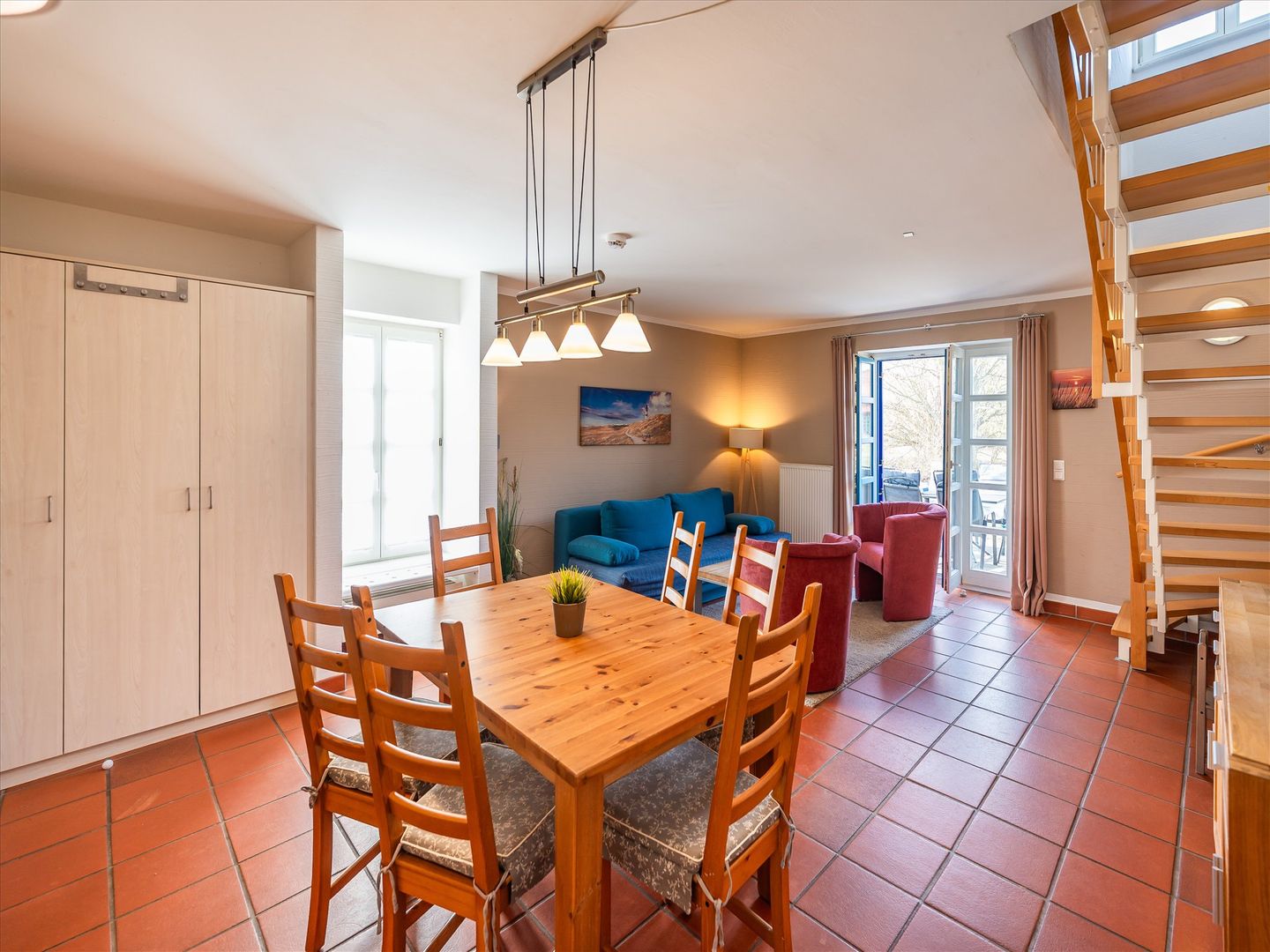 Feriendorf Rugana Komfortplus Ferienwohnung mit 2 Schlafzimmern und Terrasse (A64) Insel Rügen - Wohnzimmer