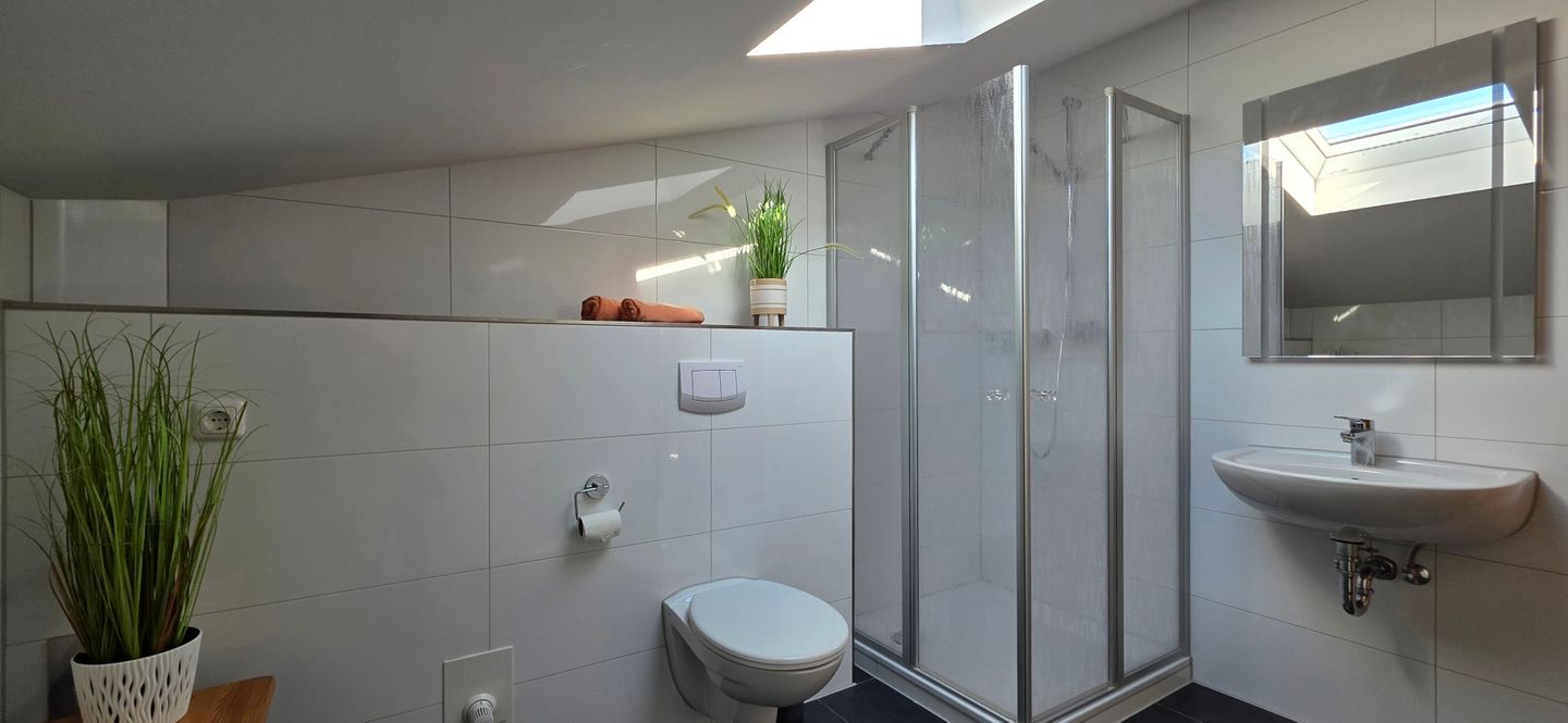  Ferienwohnung FR2 - "Waldwohnung" Graal-Müritz - Badezimmer