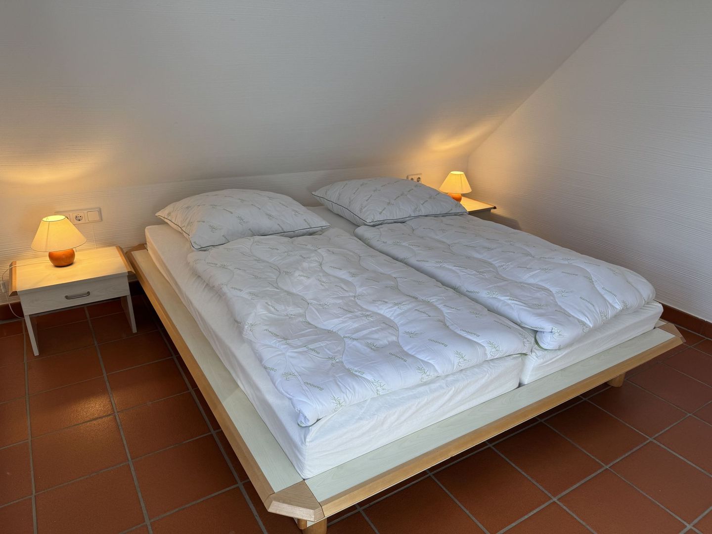 Feriendorf Rugana Klassik Ferienwohnung mit 1 Schlafzimmer (A34) Insel Rügen - Schlafzimmer