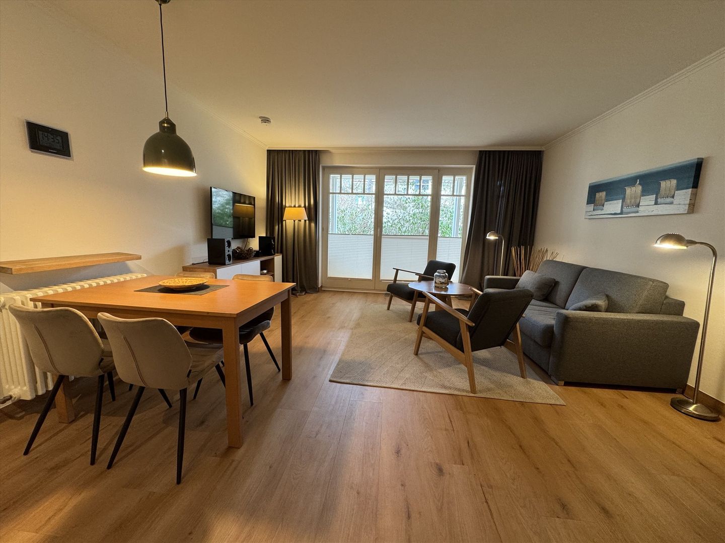 Dünenpark Binz Komfort Ferienwohnung mit 1 Schlafzimmer und Terrasse im Erdgeschoss (250) Insel Rügen - Wohnzimmer