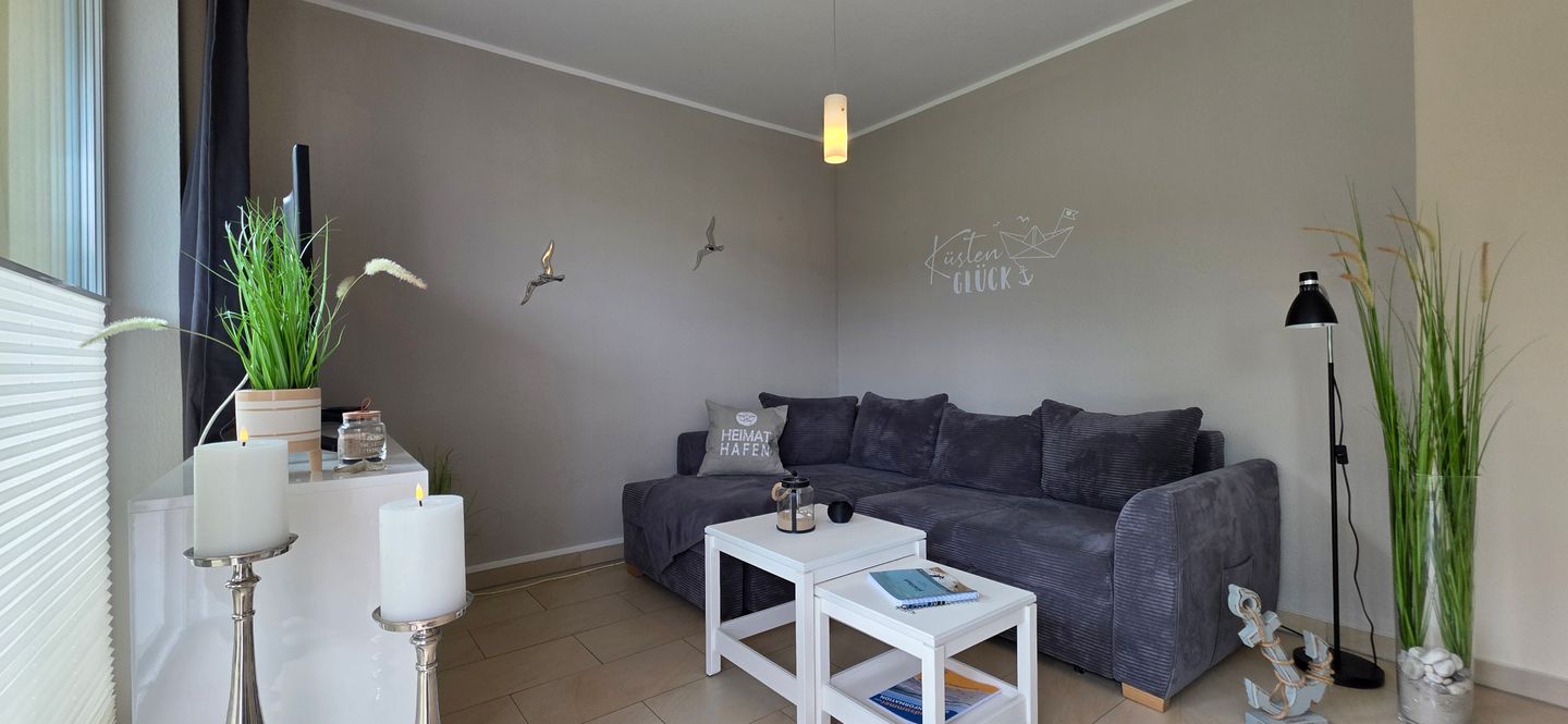  Ferienwohnung KWi 53 EG - "Ostwind" Graal-Müritz Küstenwald - Wohnzimmer