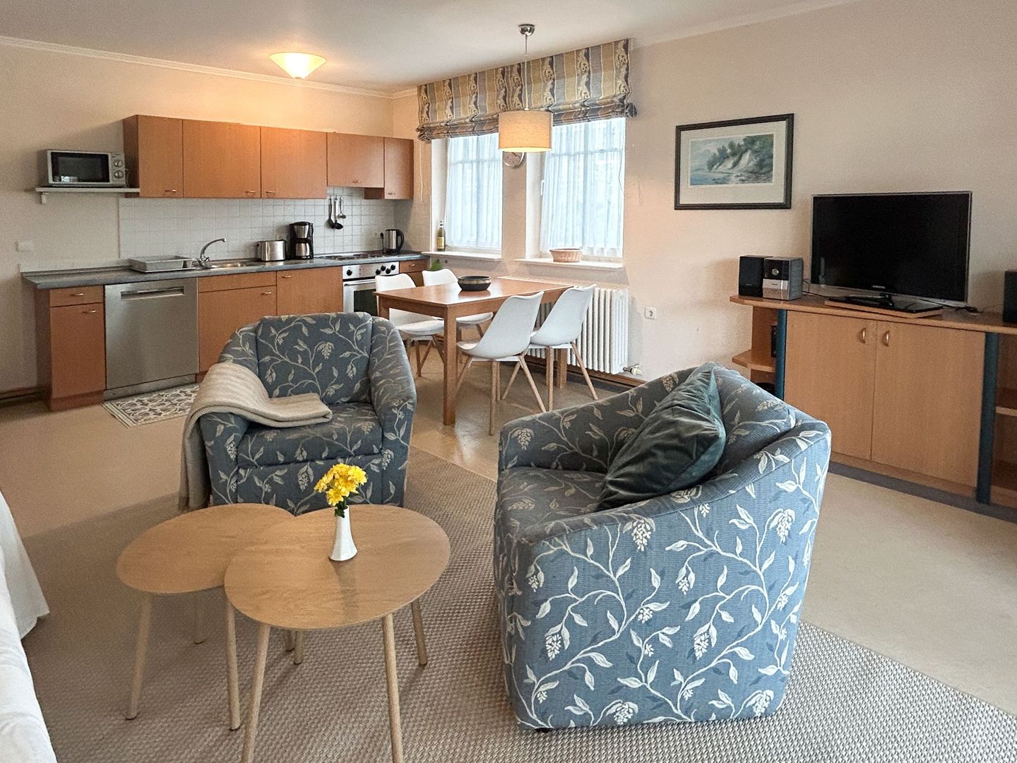 Dünenpark Binz Klassik Ferienwohnung mit 1 Schlafzimmer und Terrasse im Erdgeschoss (178) Insel Rügen - Wohnzimmer