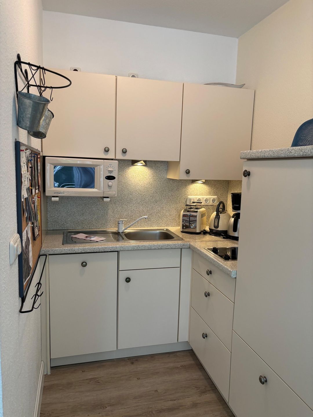  Ferienwohnung i26 Graal-Müritz - Küche / Küchenzeile
