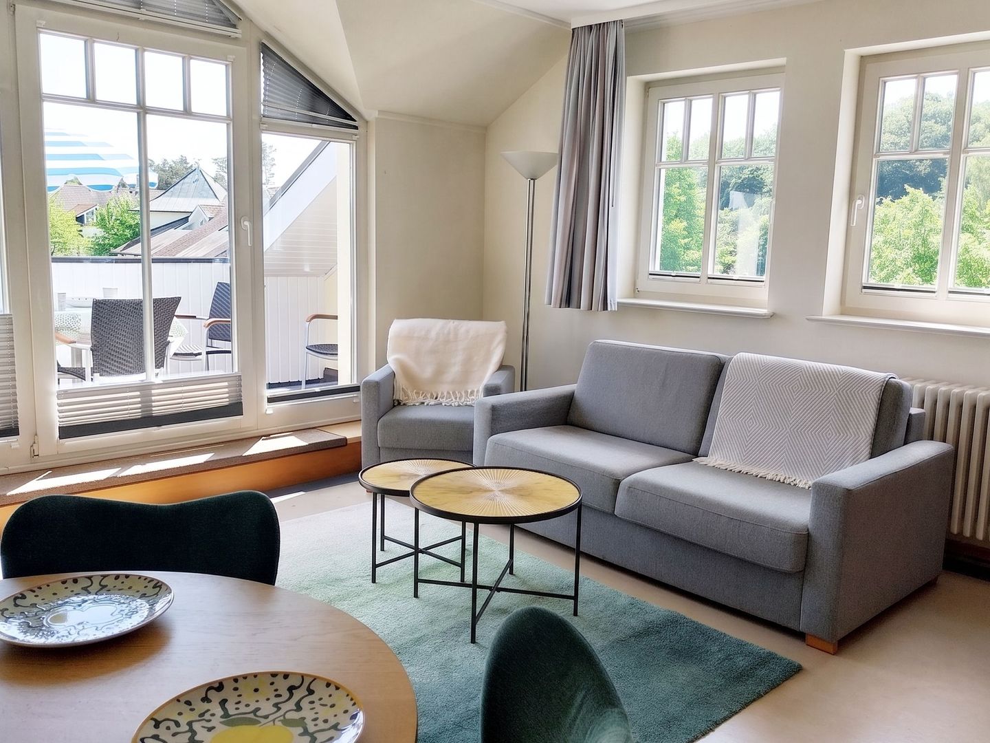 Dünenpark Binz Komfort Ferienwohnung mit 1 Schlafzimmer und Balkon im Dachgeschoss (123) Insel Rügen - Wohnzimmer