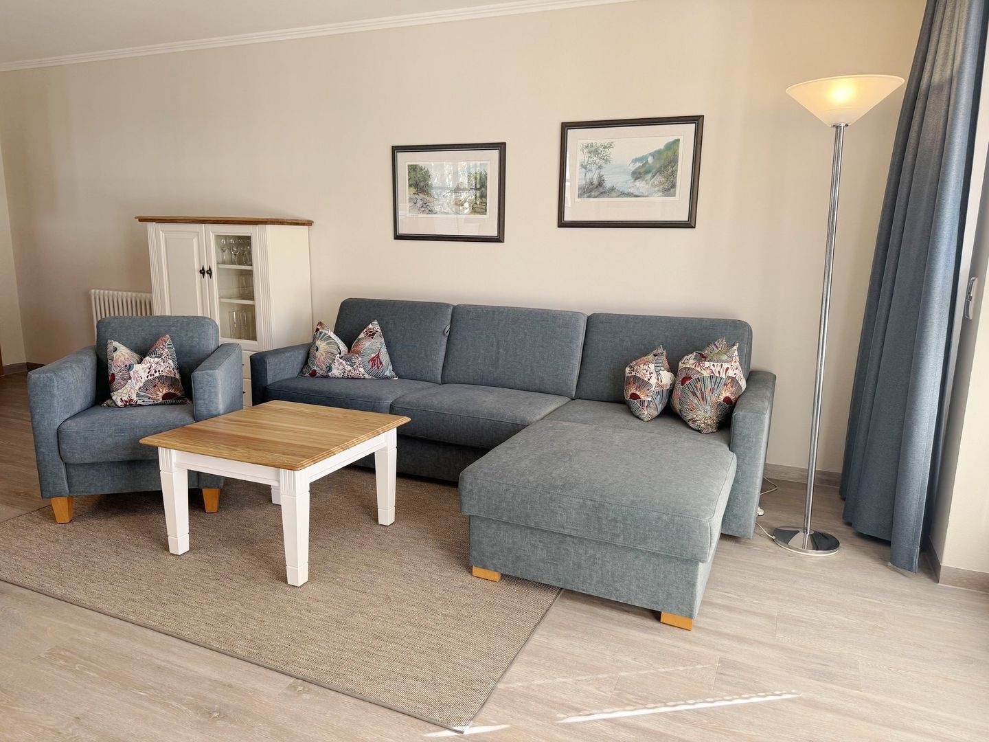 Dünenpark Binz Komfort Ferienwohnung mit 1 Schlafzimmer und Terrasse im Erdgeschoss (285) Insel Rügen - Wohnzimmer
