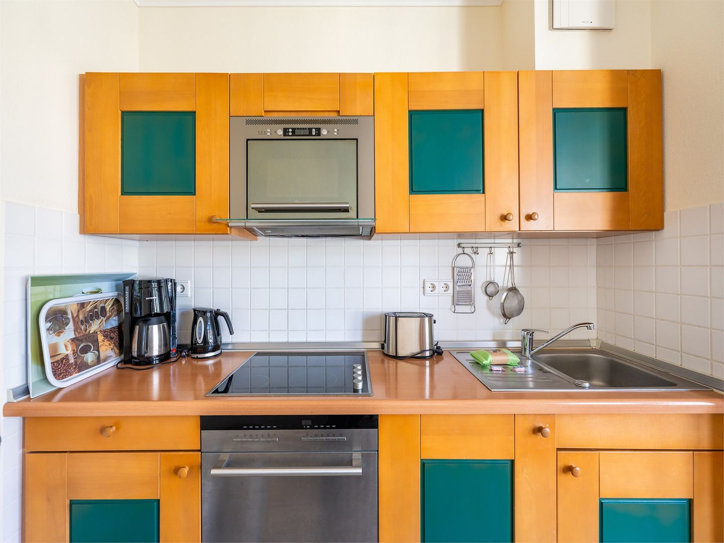 Dünenpark Binz Komfort Ferienwohnung mit 1 Schlafzimmer und Balkon im Dachgeschoss (197) Insel Rügen - Küche / Küchenzeile