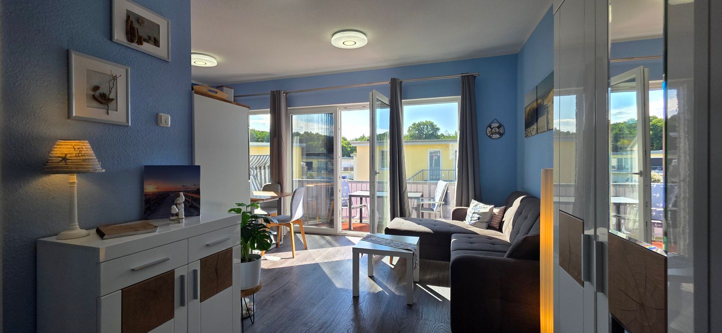  Ferienwohnung KWU 10 OG - "Küstenoase" Graal-Müritz Küstenwald - Wohnzimmer