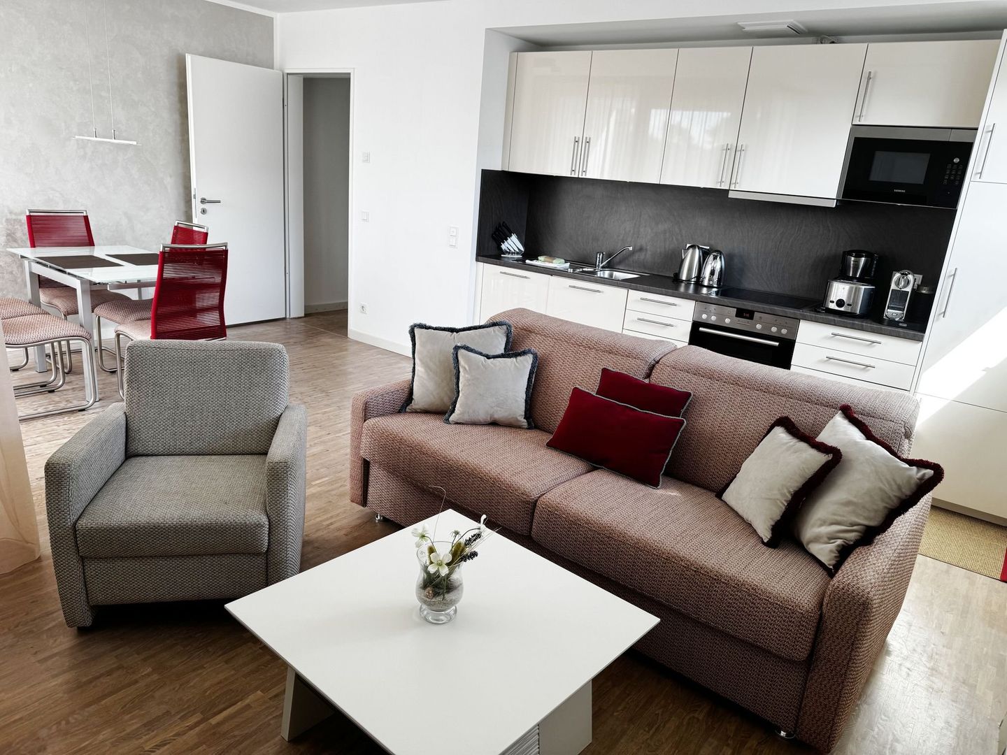 Strandvillen Binz Ferienwohnung mit 1 Schlafzimmer und Balkon (DR/422) Insel Rügen - Wohnzimmer