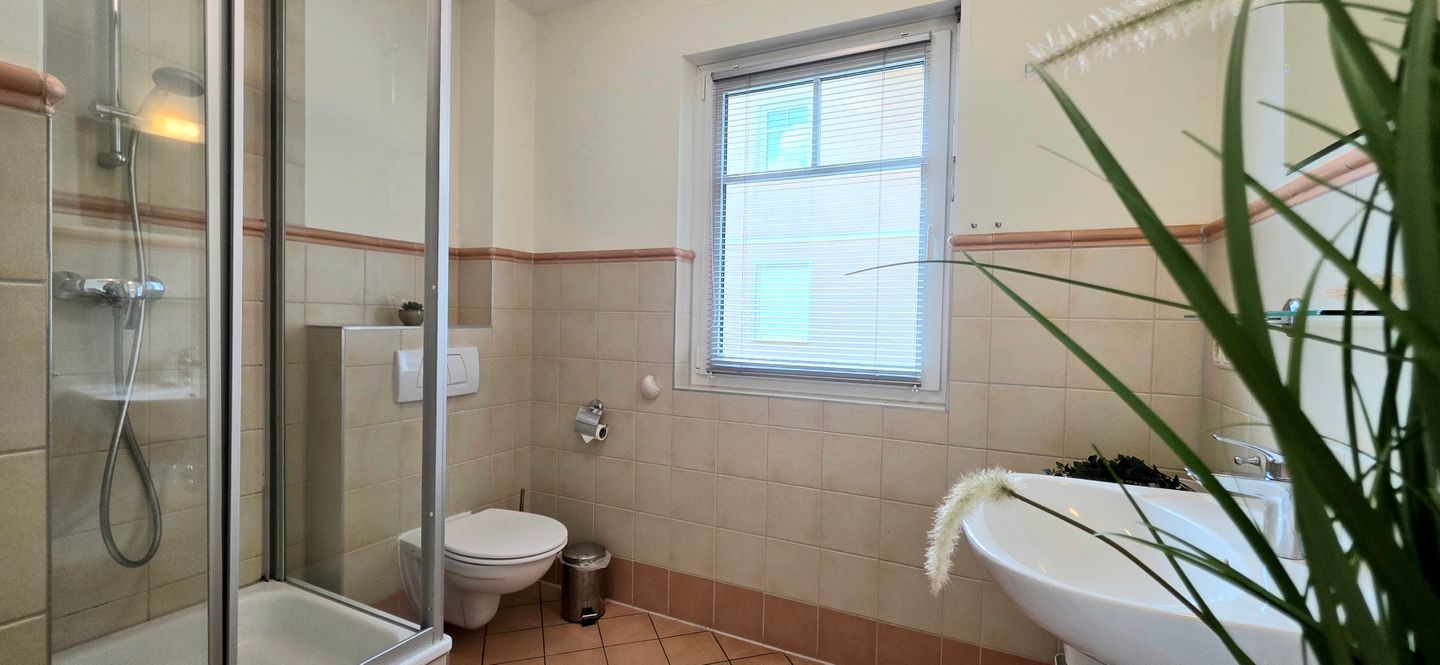  Ferienwohnung F1 Graal-Müritz - Badezimmer
