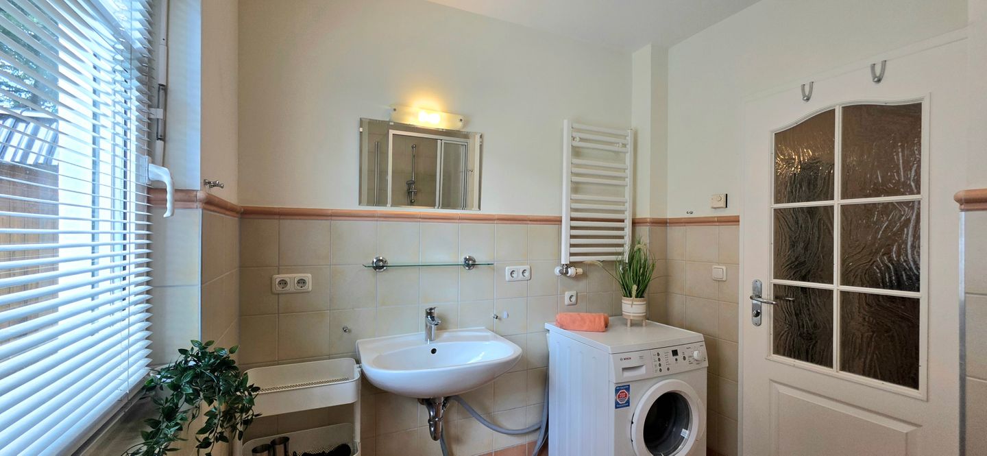  Ferienwohnung F1 Graal-Müritz - Badezimmer