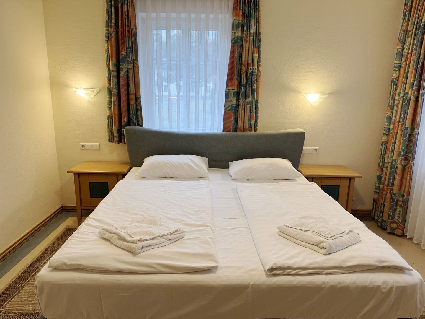 Dünenpark Binz Komfort Ferienwohnung mit 2 Schlafzimmern und Terrasse im Erdgeschoss (261) Insel Rügen - Schlafzimmer