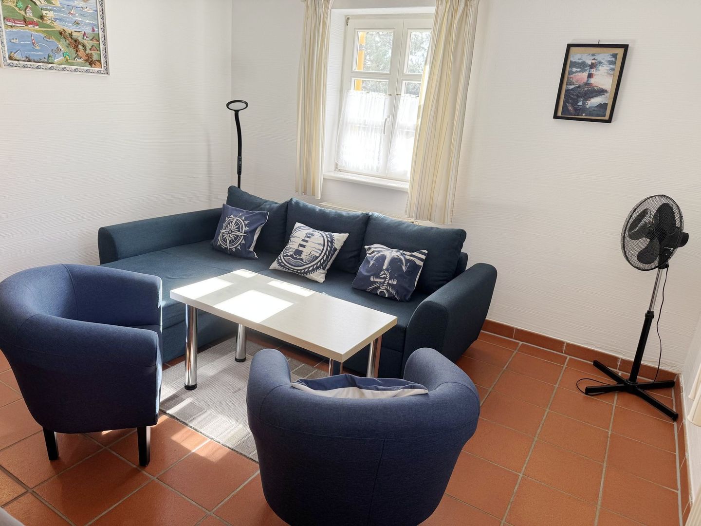 Feriendorf Rugana Klassik Ferienwohnung mit 1 Schlafzimmer und Terrasse (A24) Insel Rügen - Wohnzimmer