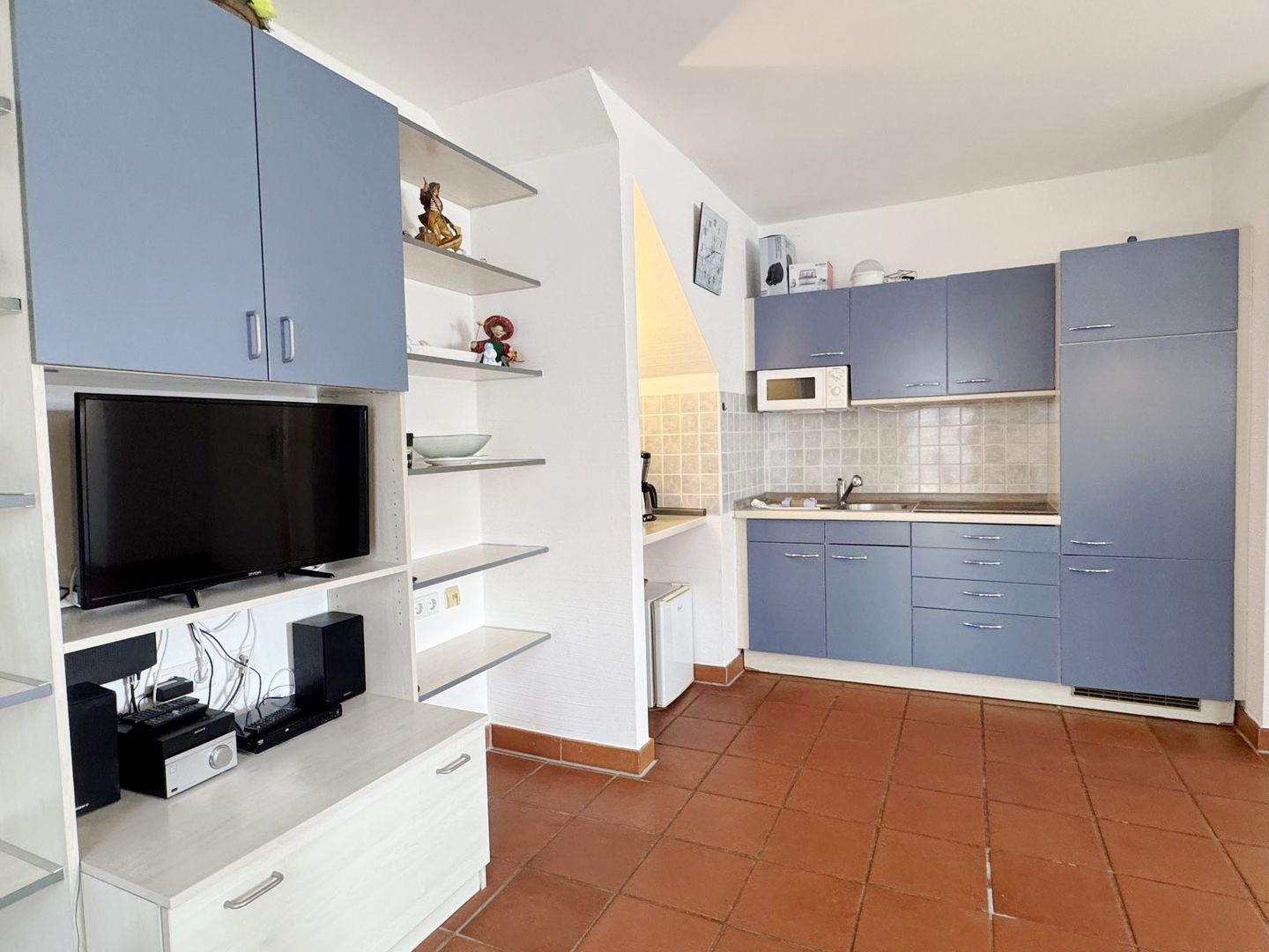 Feriendorf Rugana Klassik Ferienwohnung mit 1 Schlafzimmer und Terrasse (A24) Insel Rügen - Küche / Küchenzeile