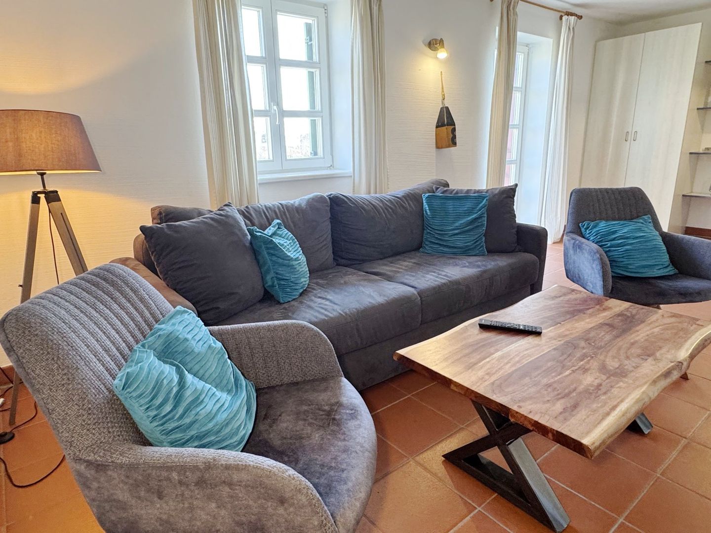 Feriendorf Rugana Klassik Ferienwohnung mit 1 Schlafzimmer und Terrasse (B05) Insel Rügen - Wohnzimmer