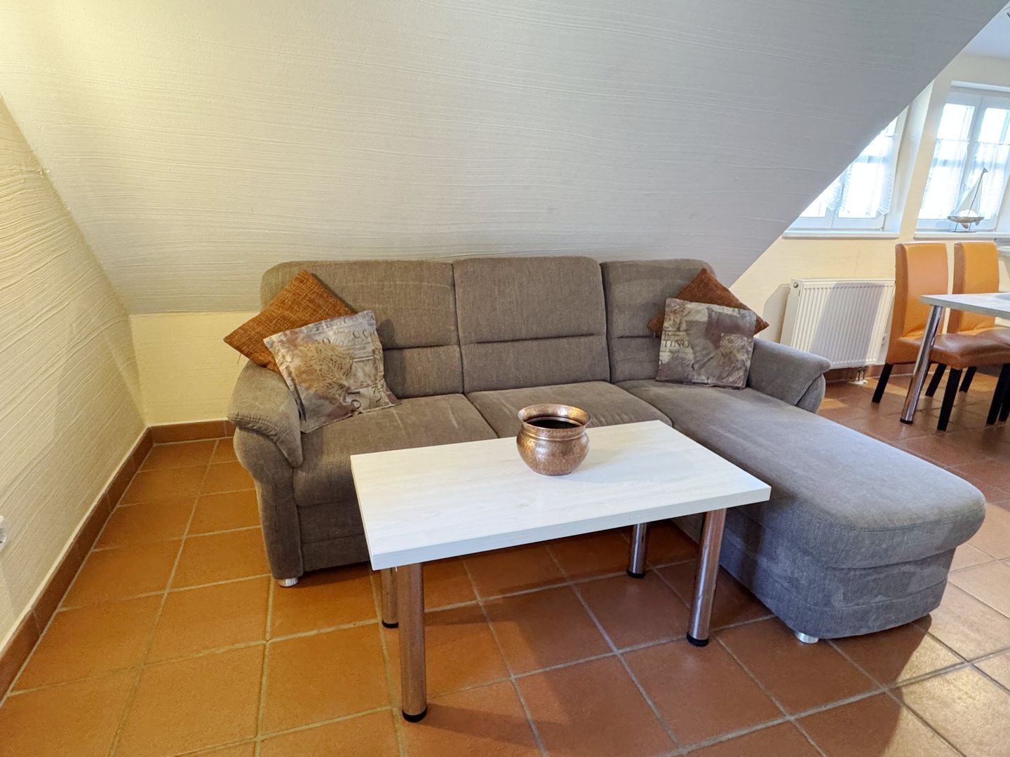 Feriendorf Rugana Komfort Ferienwohnung mit 2 Schlafzimmern (C19) Insel Rügen - Wohnzimmer