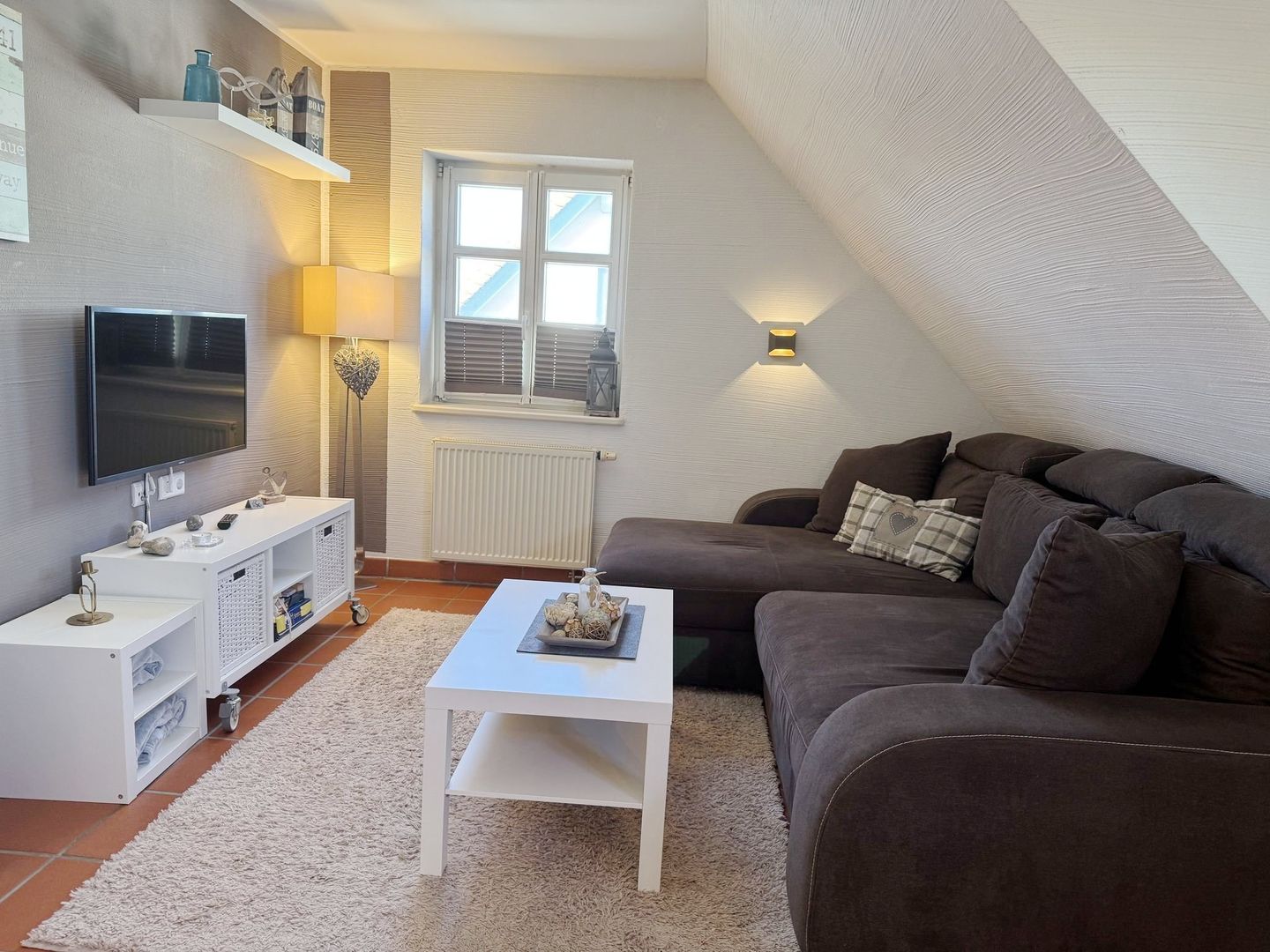 Feriendorf Rugana Komfort Ferienwohnung mit 1 Schlafzimmer (D49) Insel Rügen - Wohnzimmer