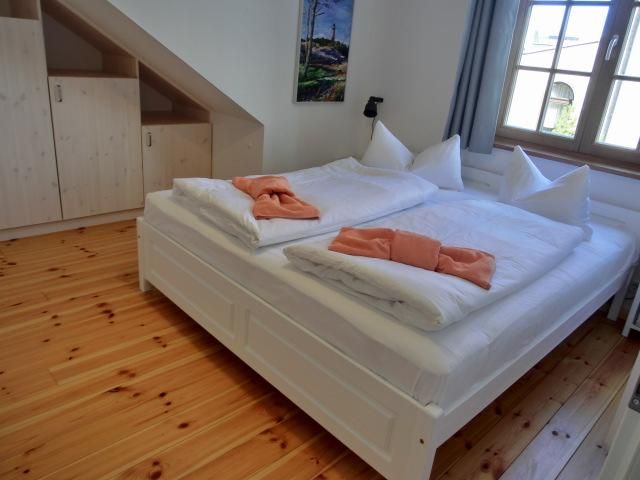  Ferienwohnung LP25 "Rettich Atelier" Graal-Müritz - Schlafzimmer