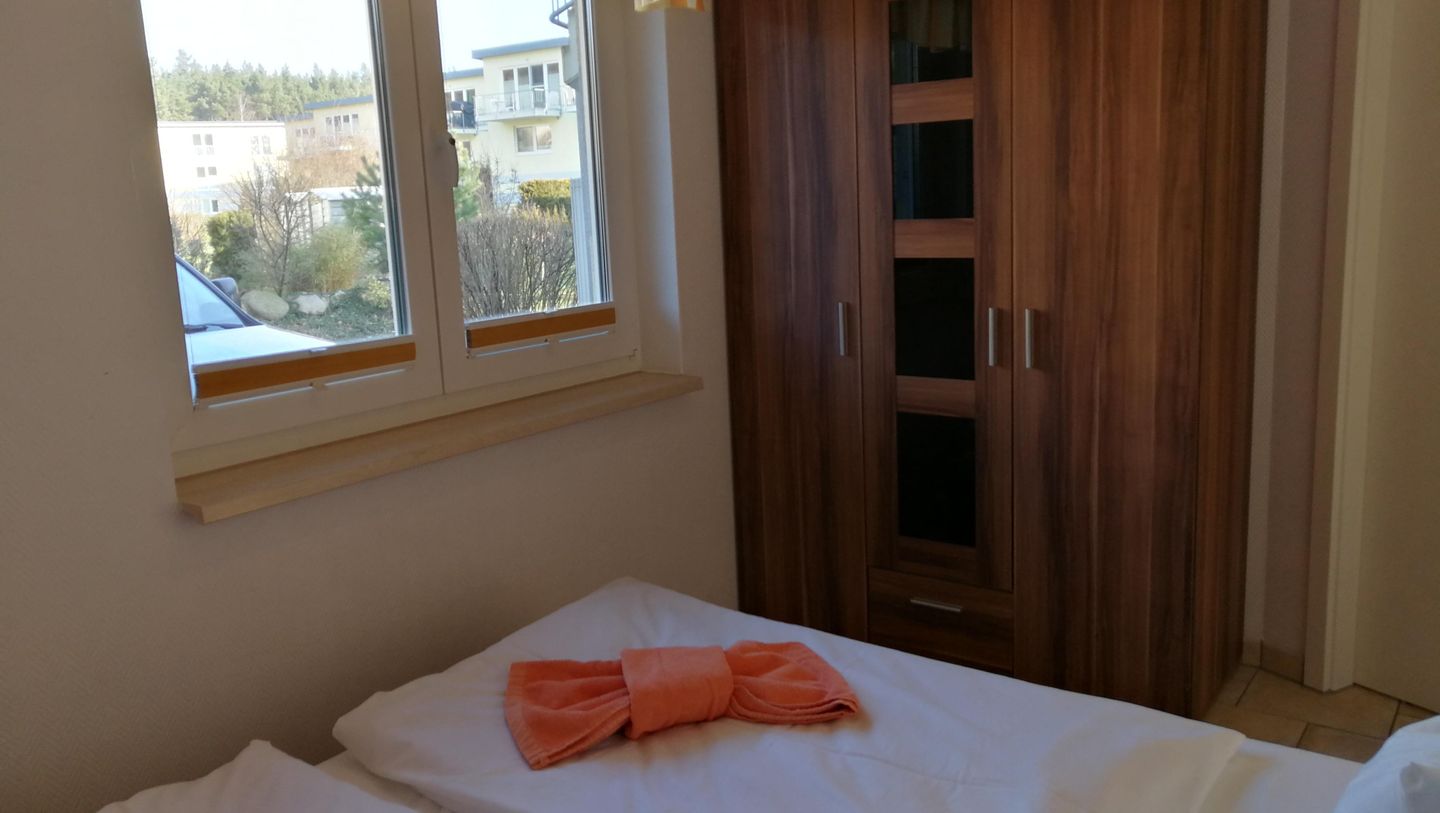  Ferienwohnung KWE-5 EG Graal-Müritz Küstenwald - Schlafzimmer