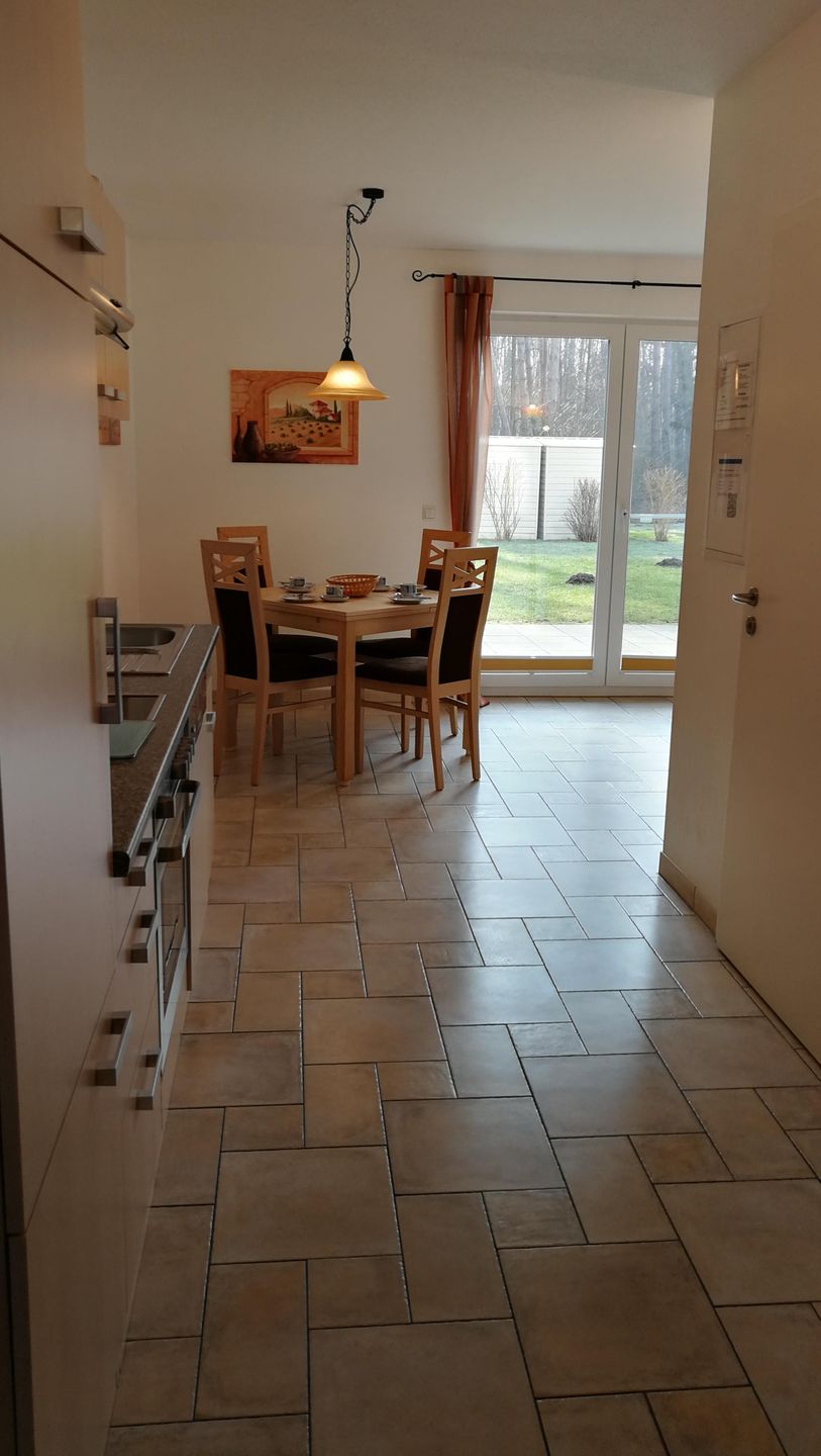  Ferienwohnung KWE-5 EG Graal-Müritz Küstenwald - Küche / Küchenzeile