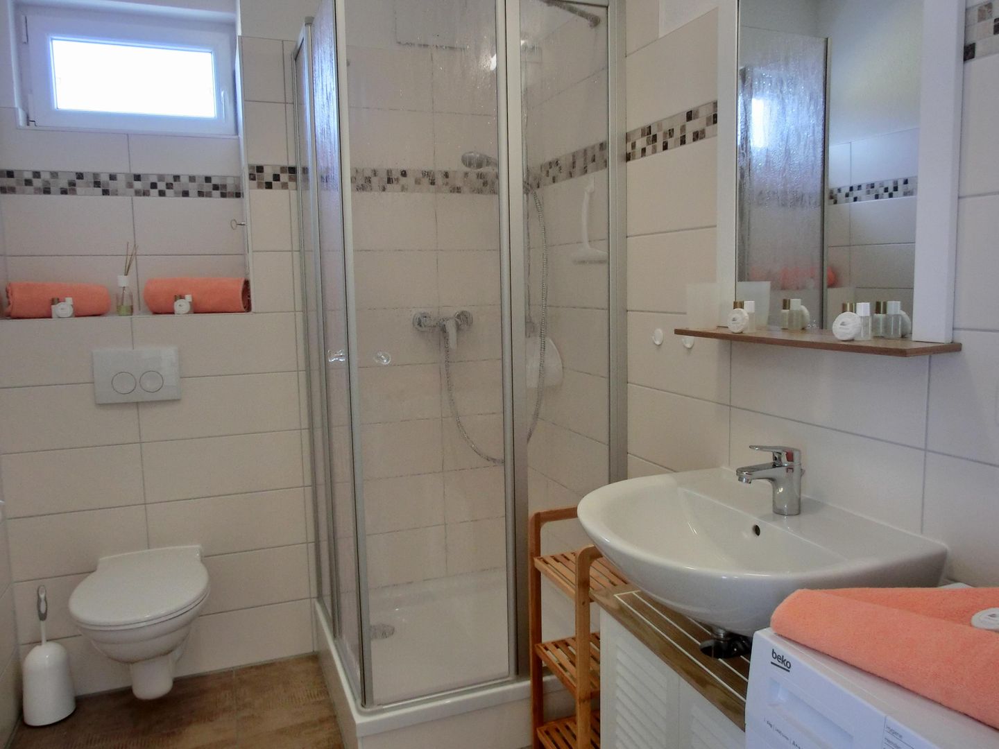  FEWO KWi 36 OG "Südsonne" Graal-Müritz Küstenwald - Badezimmer