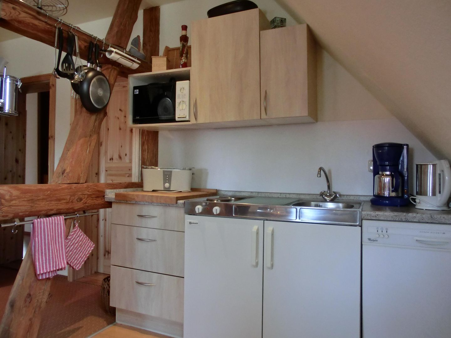  Ferienwohnung NH5 Hirschburg - Küche / Küchenzeile