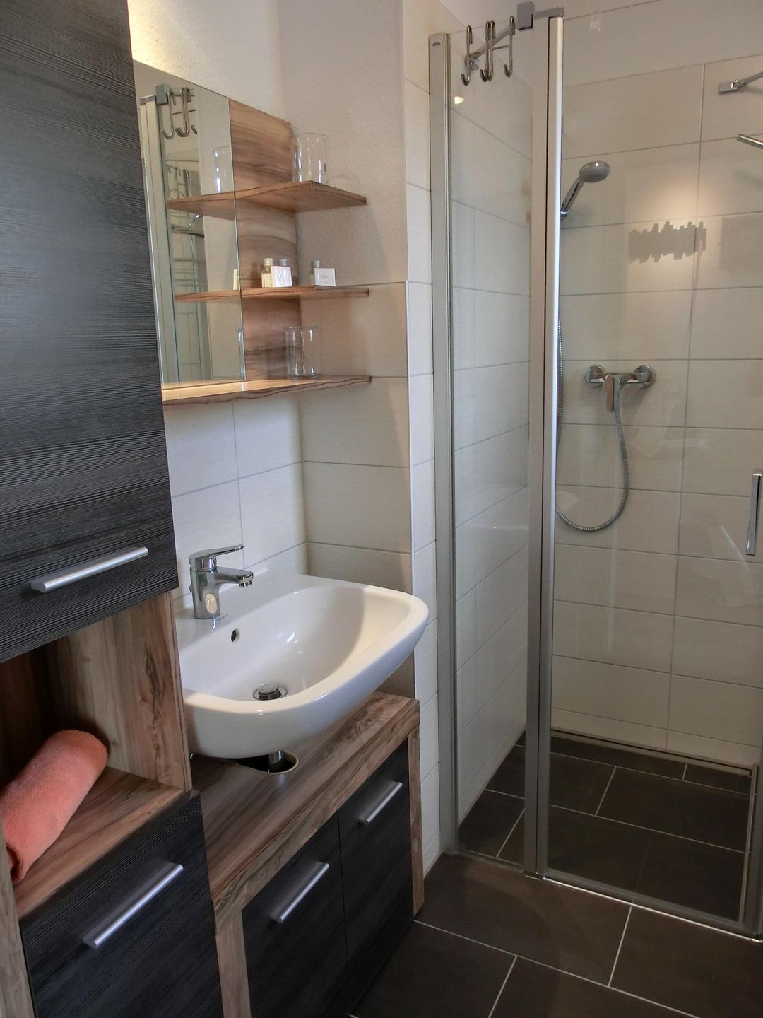  Ferienwohnung KWH 7 EG - "Bastei" Graal-Müritz Küstenwald - Badezimmer