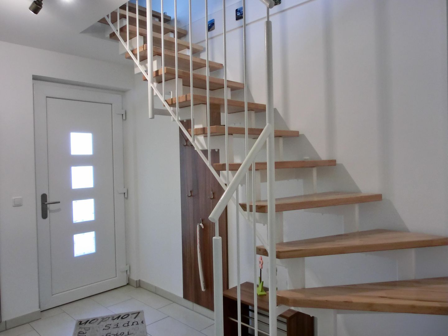  Ferienwohnung KWE 19 OG Graal-Müritz Küstenwald - Fassade / Eingang