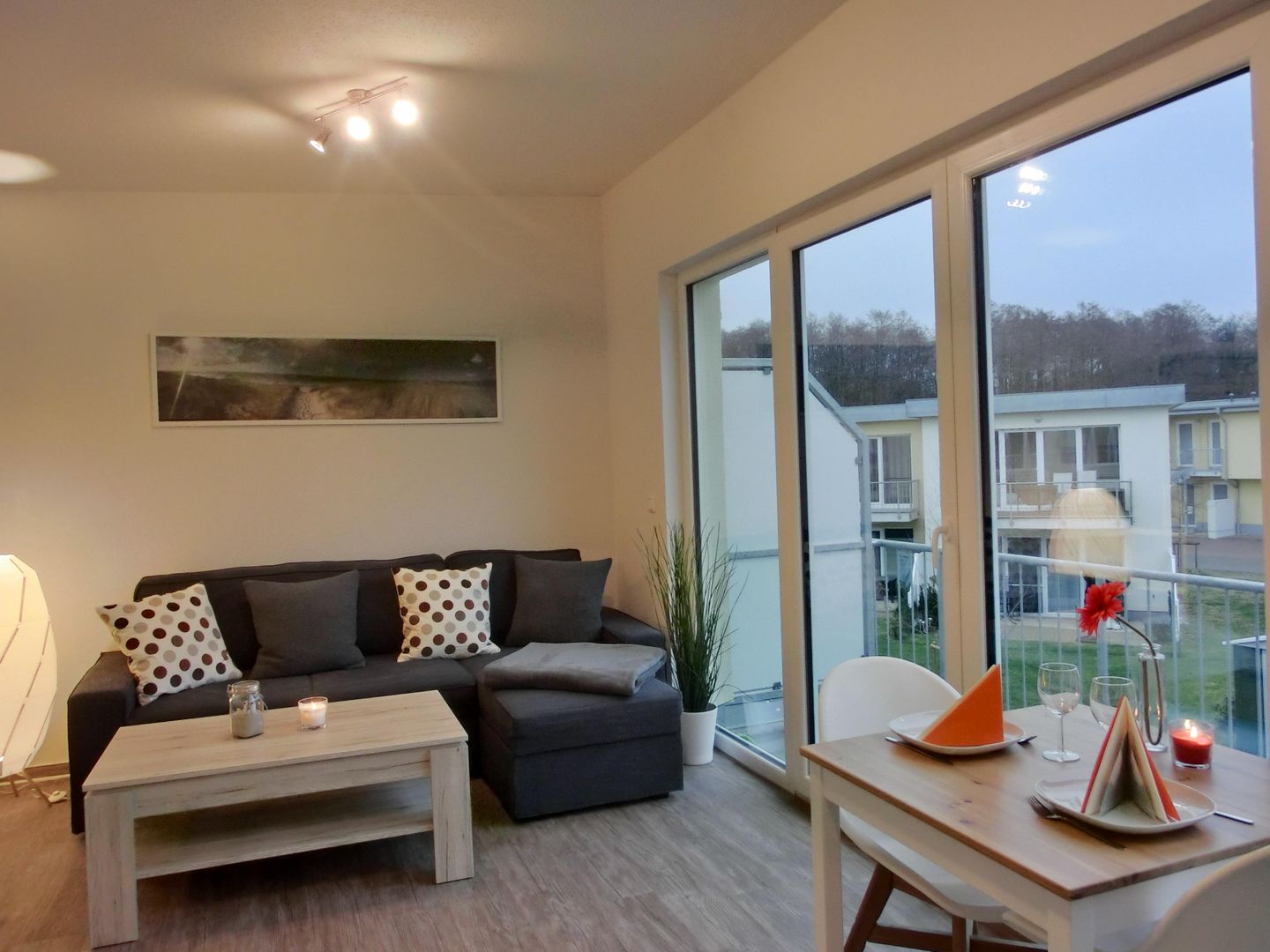  Ferienwohnung KWV 5 OG "Heimatmeer" Graal-Müritz Küstenwald - Wohnzimmer