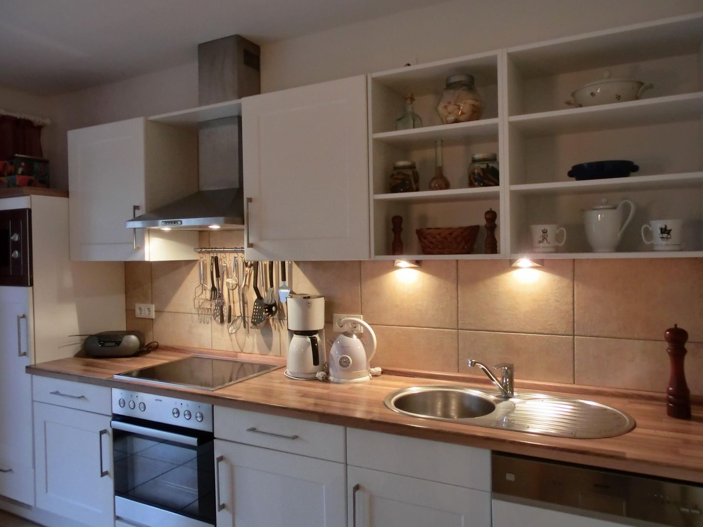  Ferienwohnung T14 - "Blinkfüer" Graal-Müritz - Küche / Küchenzeile