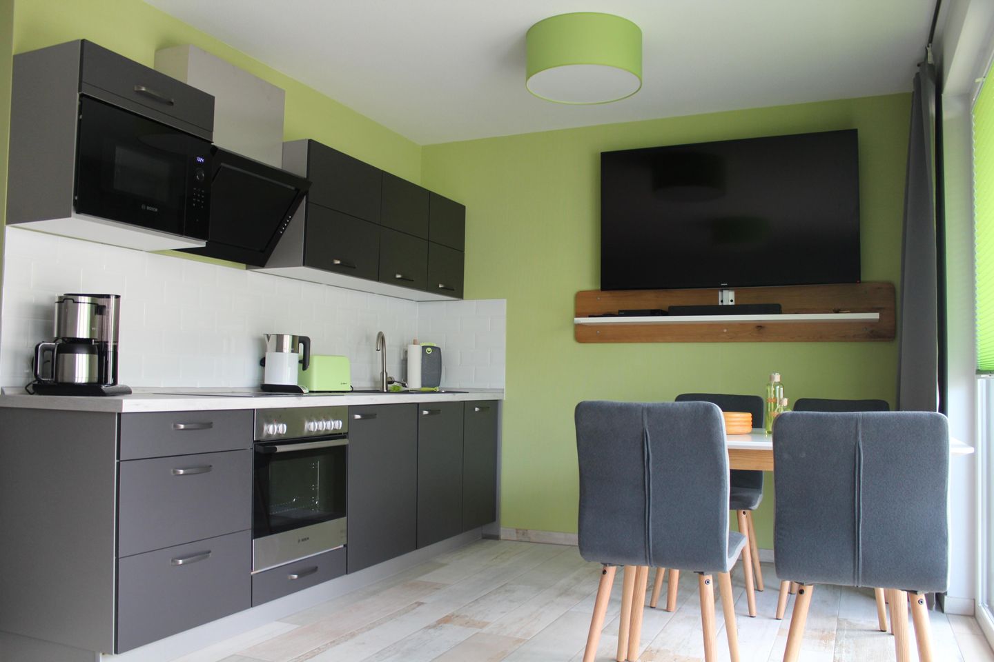  Ferienwohnung KWV11EG "Seefrosch im Küstenwald" Graal-Müritz Küstenwald - Küche / Küchenzeile