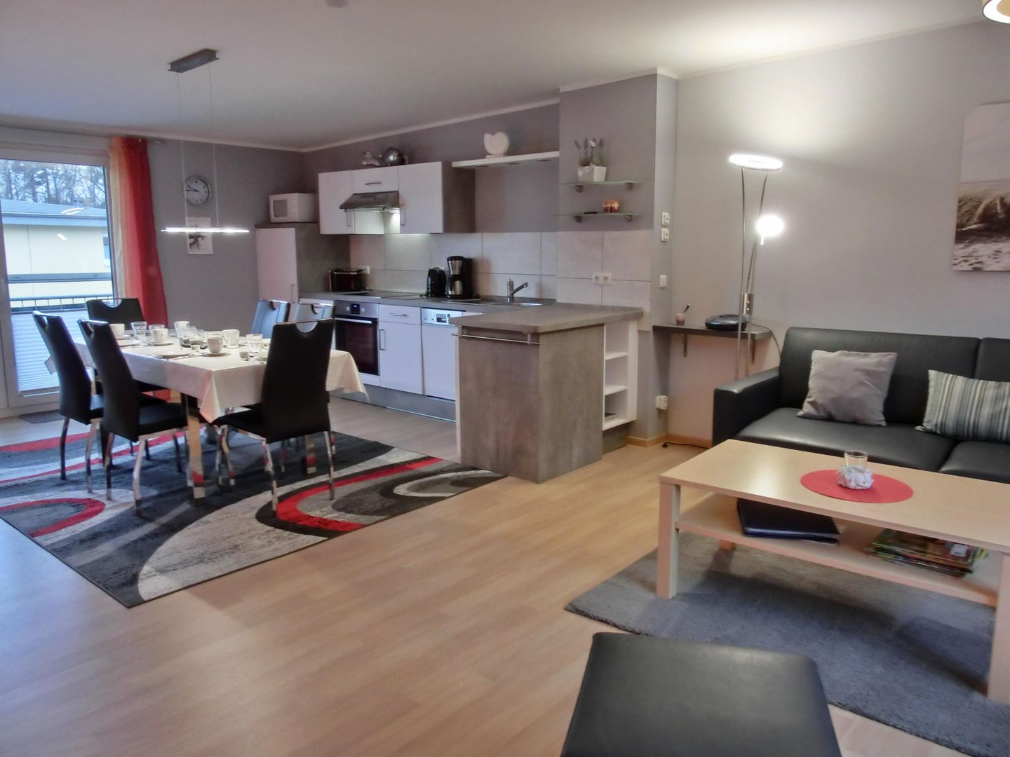  Ferienwohnung KWE 22 OG Graal-Müritz Küstenwald - Küche / Küchenzeile