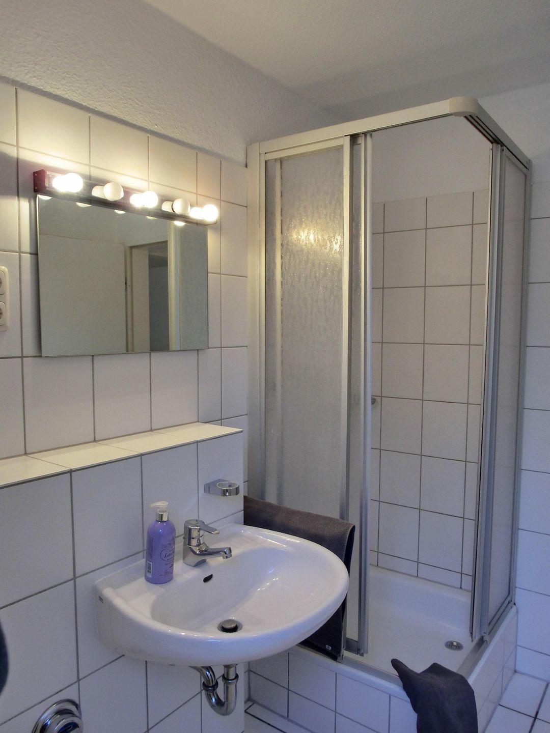  Ferienwohnung U6 "Leuchtturm" Graal-Müritz - Badezimmer