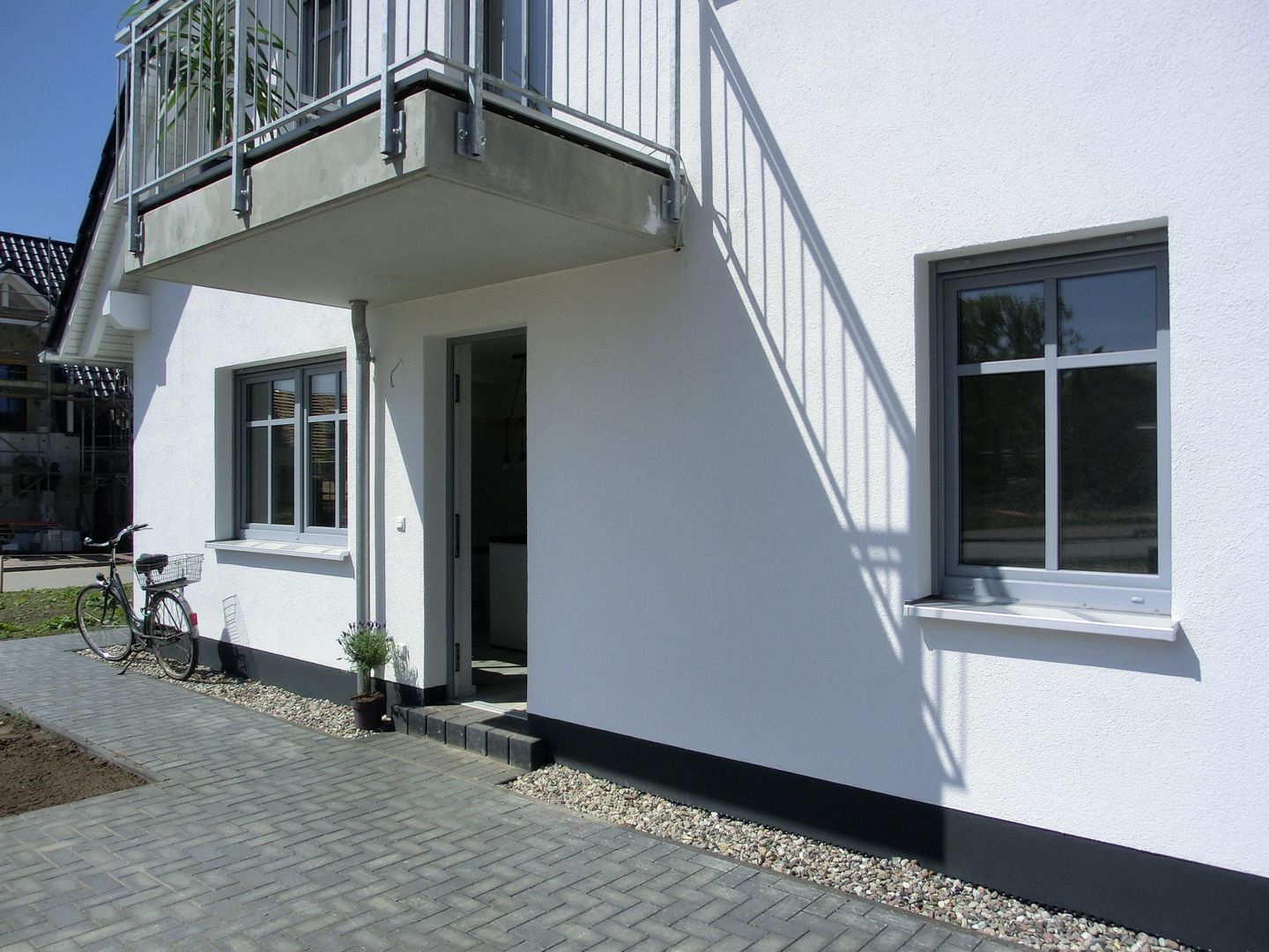  Ferienwohnung E9 Graal-Müritz - Fassade / Eingang
