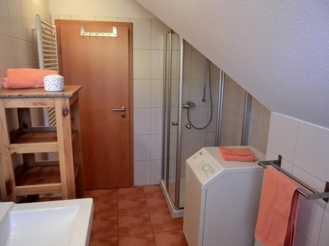  Ferienwohnung K5 Graal-Müritz - Badezimmer