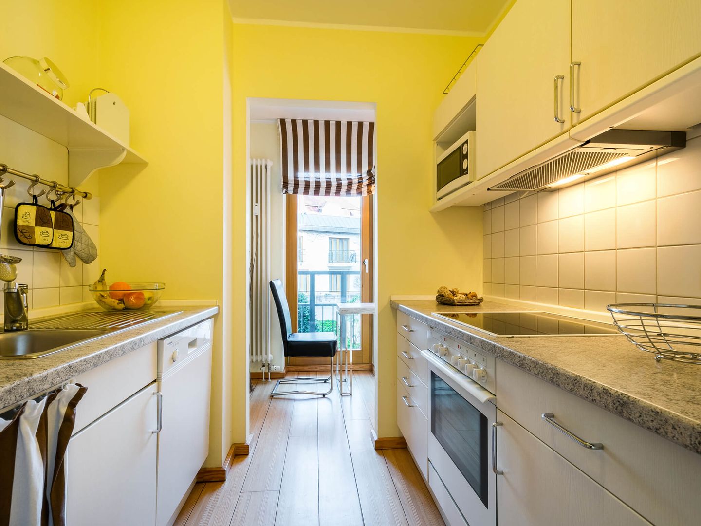 Kaiservillen Heringsdorf Ferienwohnung mit 1 Schlafzimmer und Terrasse (D101) Insel Usedom - Küche / Küchenzeile