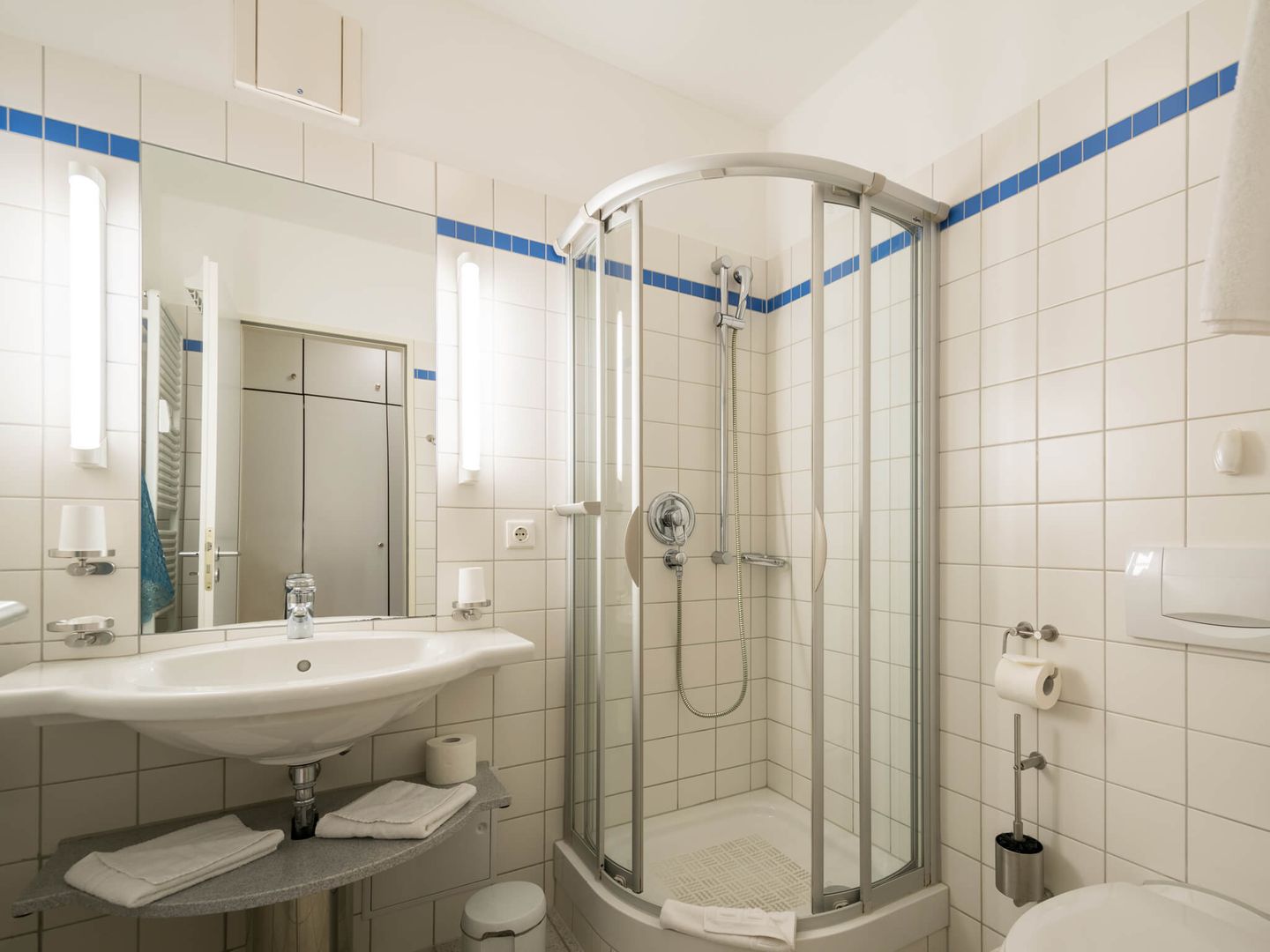 Kaiservillen Heringsdorf 1-Raum-Ferienwohnung mit Terrasse (D103) Insel Usedom - Badezimmer