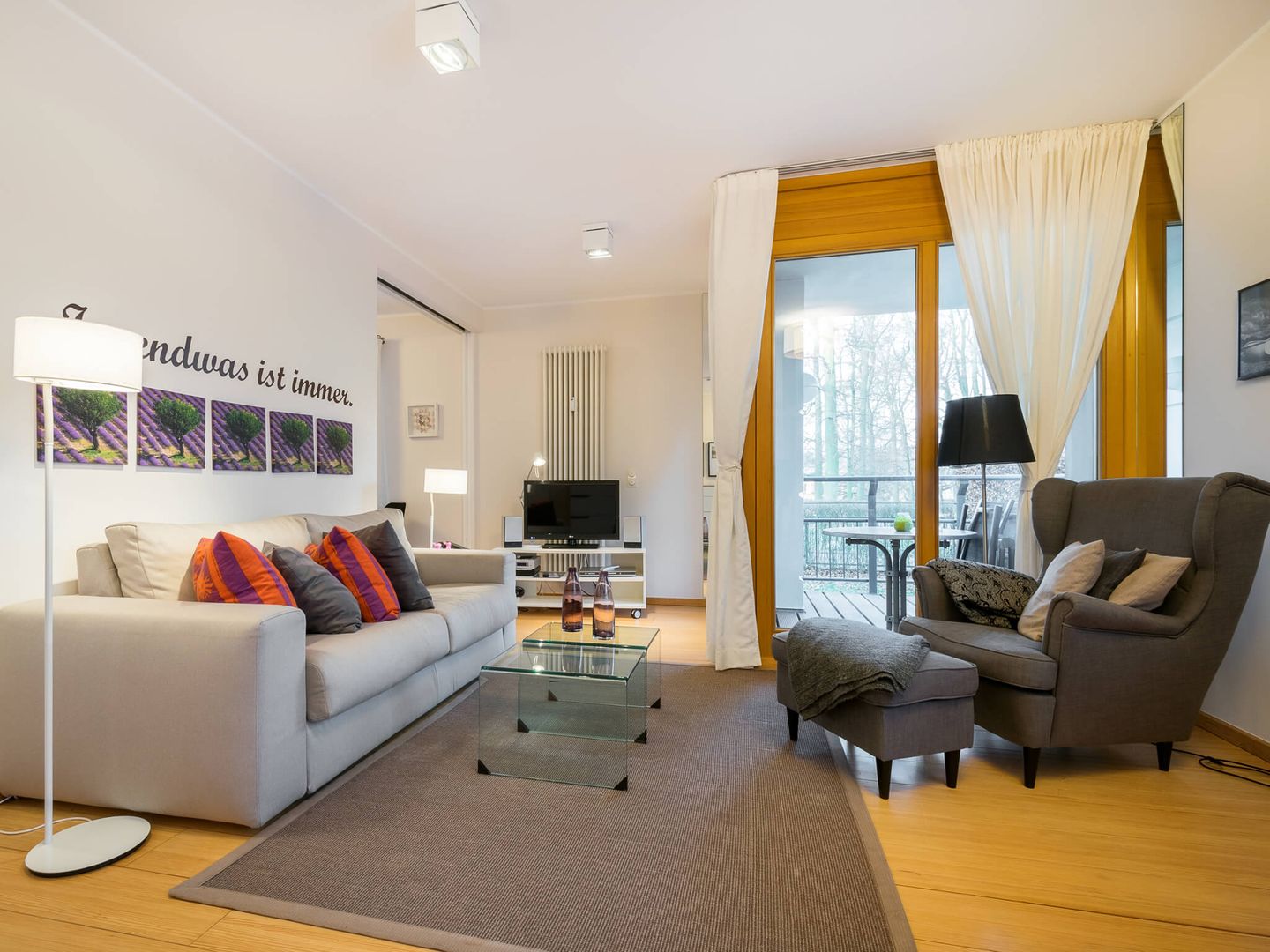 Kaiservillen Heringsdorf Ferienwohnung mit 1 Schlafzimmer und Balkon (D105) Insel Usedom - Wohnzimmer