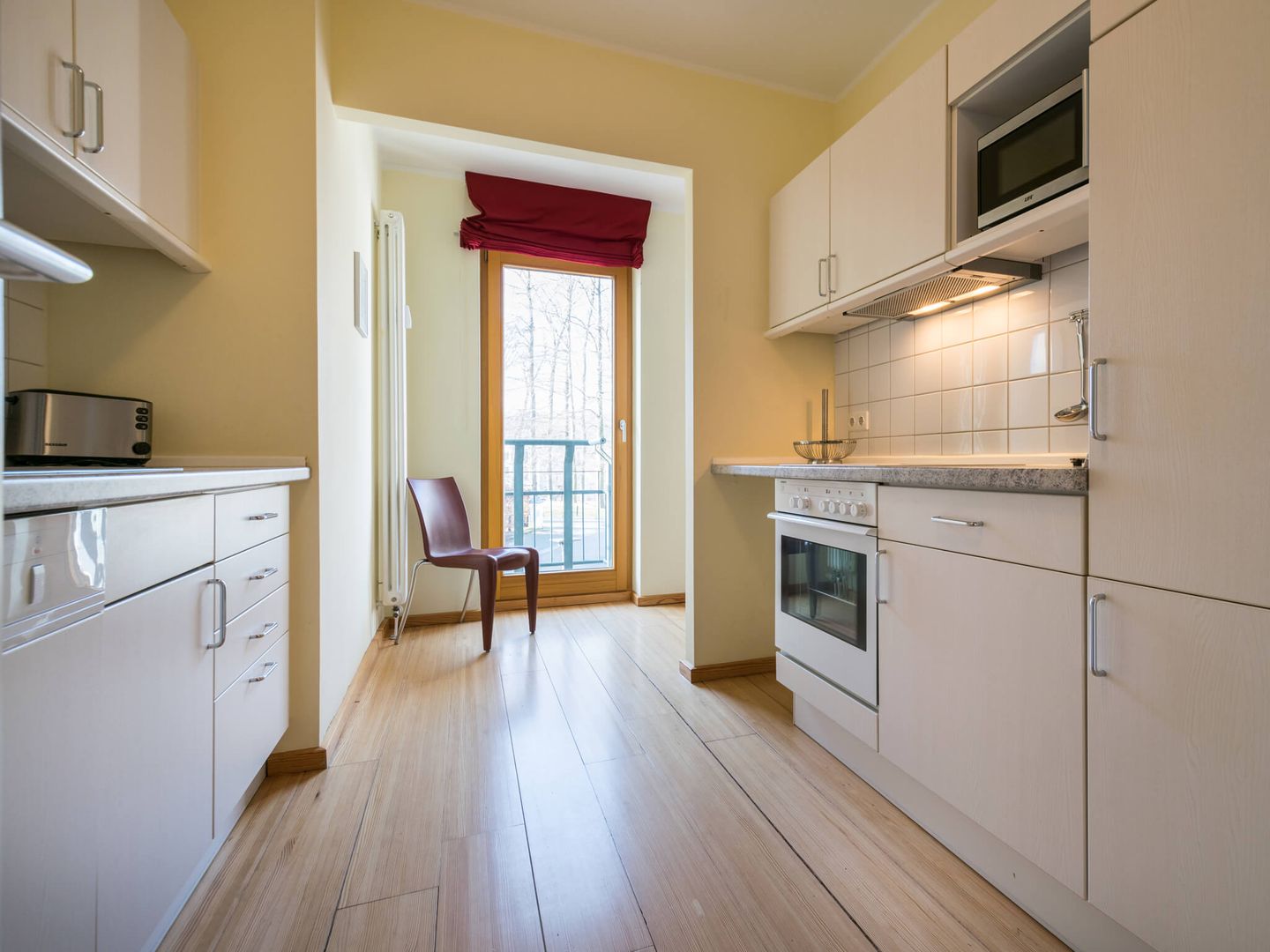 Kaiservillen Heringsdorf Ferienwohnung mit 1 Schlafzimmer und Balkon (D211) Insel Usedom - Küche / Küchenzeile