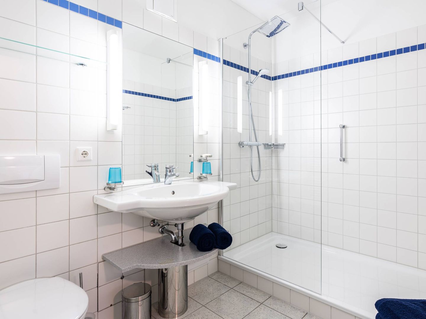 Kaiservillen Heringsdorf Ferienwohnung mit 1 Schlafzimmer und Balkon (D224) Insel Usedom - Badezimmer