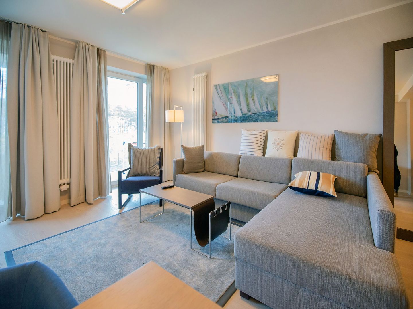 Dünenresidenz Prora Ferienwohnung mit Meerblick, 2 Schlafzimmern, Balkon und Sauna (NP/103) Insel Rügen - Wohnzimmer