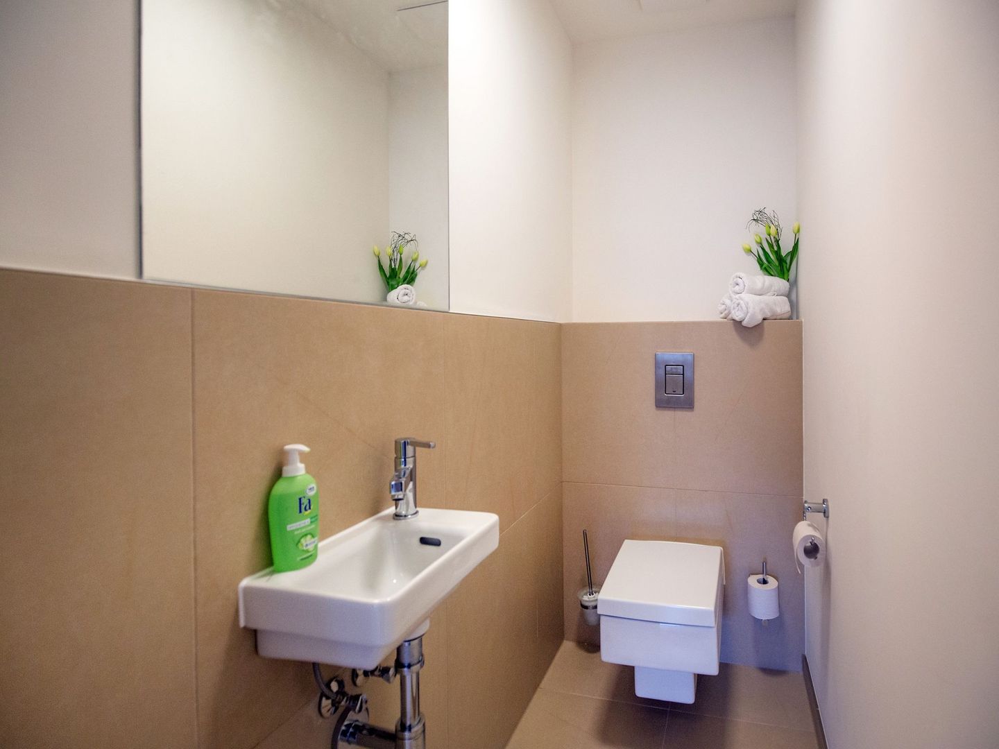 Dünenresidenz Prora Ferienwohnung mit Meerblick, 2 Schlafzimmern und Balkon (NP/115) Insel Rügen - Gäste-WC