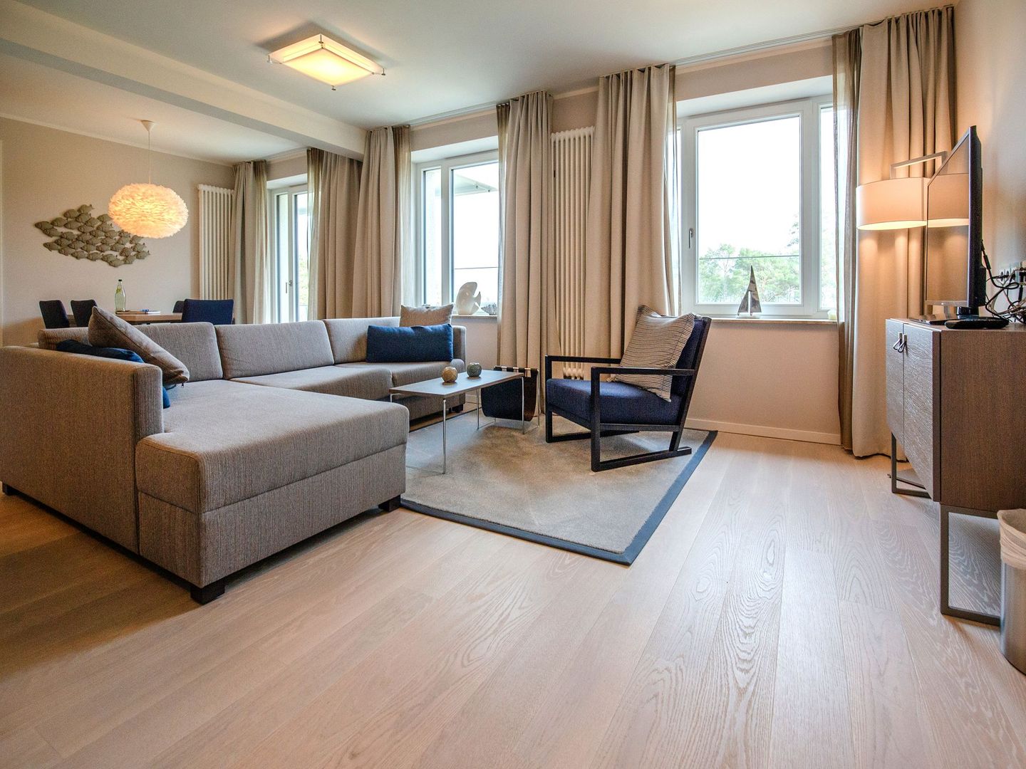 Dünenresidenz Prora Ferienwohnung Azur mit Meerblick, 2 Schlafzimmern und Balkon (NP/203) Insel Rügen - Wohnzimmer