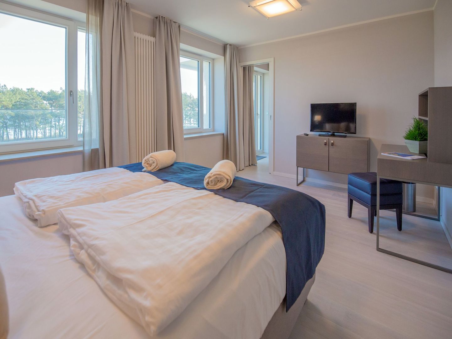 Dünenresidenz Prora Ferienwohnung mit Meerblick, 2 Schlafzimmern und Balkon (NP/304) Insel Rügen - Schlafzimmer