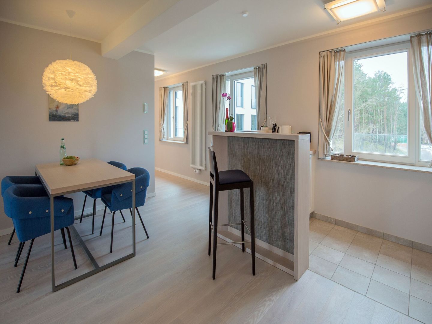 Dünenresidenz Prora Ferienwohnung mit Meerblick, 2 Schlafzimmern und Balkon (NP/307) Insel Rügen - Wohnzimmer