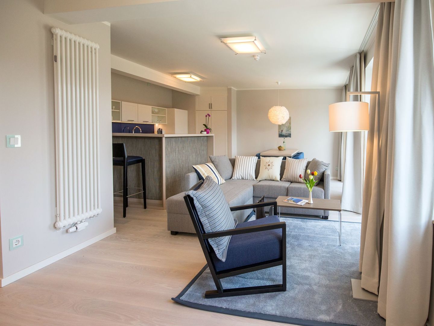 Dünenresidenz Prora Ferienwohnung mit Meerblick, 1 Schlafzimmer und Balkon (NP/308) Insel Rügen - Wohnzimmer