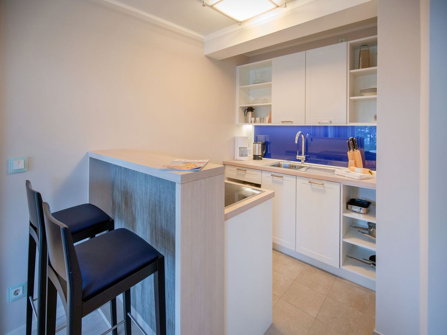 Dünenresidenz Prora Ferienwohnung mit Meerblick, 1 Schlafzimmer und Balkon (NP/321) Insel Rügen - Küche / Küchenzeile