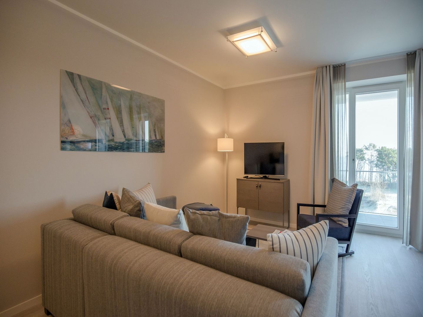 Dünenresidenz Prora Ferienwohnung mit Meerblick, 1 Schlafzimmer und Balkon (NP/401) Insel Rügen - Wohnzimmer