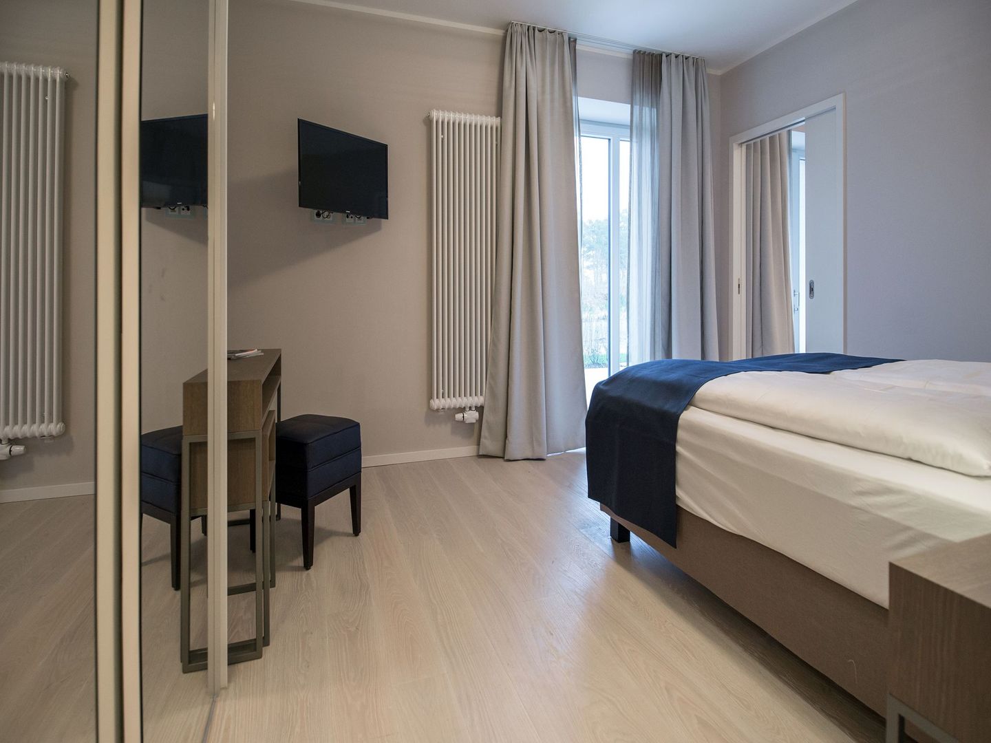 Dünenresidenz Prora Ferienwohnung mit Meerblick und 1 Schlafzimmer und Terrasse (NP/704) Insel Rügen - Schlafzimmer