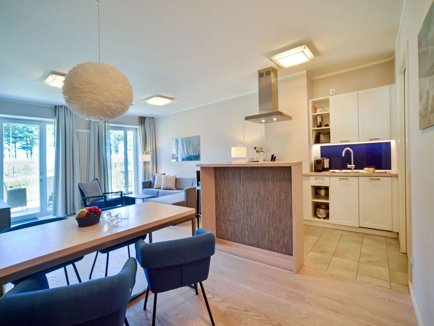 Dünenresidenz Prora Ferienwohnung mit Meerblick und 1 Schlafzimmer und Terrasse (NP/704) Insel Rügen - Küche / Küchenzeile