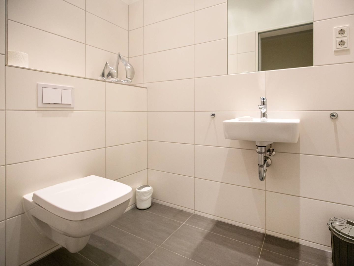 Strandvillen Binz Ferienwohnung mit 2 Schlafzimmern, Terrasse und Balkon (DR/434) Insel Rügen - Badezimmer